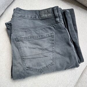 American Eagle Outfitters Low Rise Baggy Wide Leg Jeans